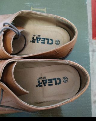 zapatos marrones 