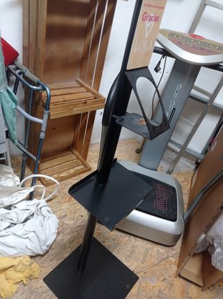 expositor de gel y guantes , COVID