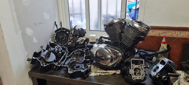 motor suzuki intruder 800