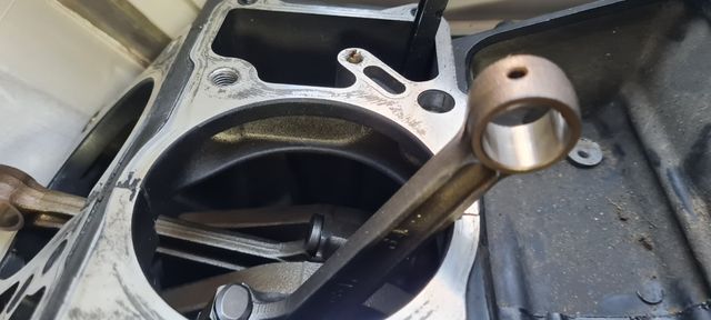 motor suzuki intruder 800