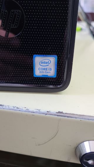 Mini HP i3 de 8° Generación 
