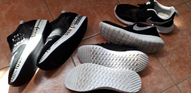 3 +1 paia scarpe 36 le nike sono originali