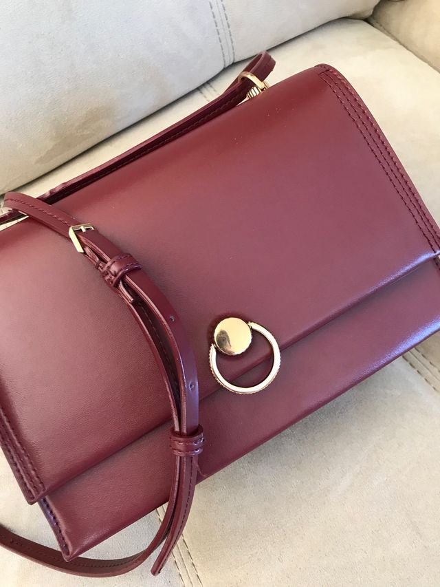 Charles & keith bolso