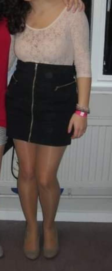 Falda tubo negra de H&M