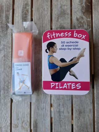 Set banda elastica da fitness e box pilates