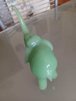 ELEFANTINO IN GIADA VINTAGE