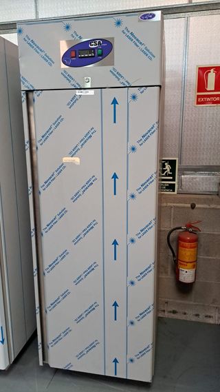 MAQUINARIA HOSTELERIA MESA REFRIGERADA ENSALADERA