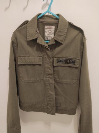 Chaqueta chica Pull&Bear