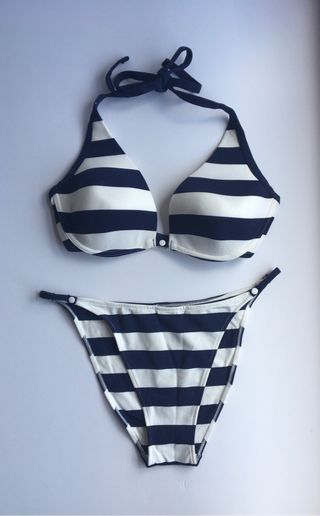 Bikini rayas azul y blanco. Women secret