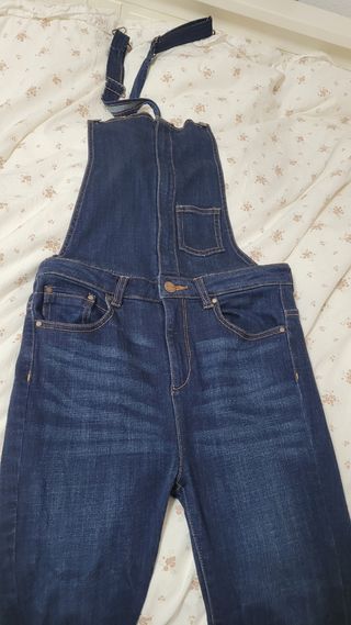 Peto vaquero Zara talla S solo 1 puesta