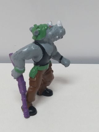 figura pvc ROCKSTEADY/ TORTUGAS NINJA 