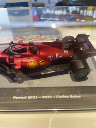 FERRARI SF21 CARLOS SAINZ 2021