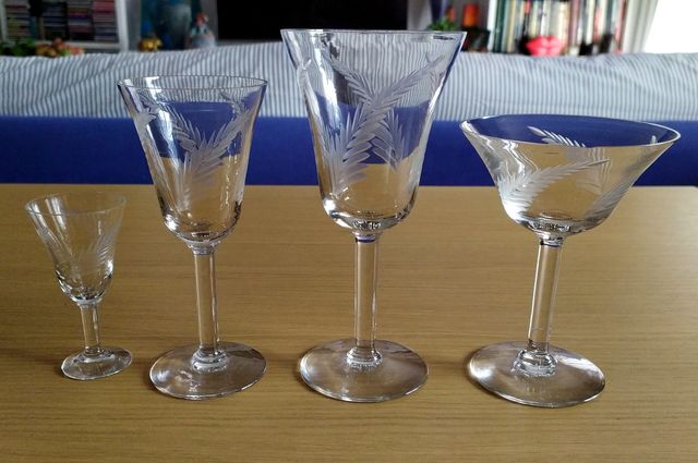 Cristalería 45 piezas vintage