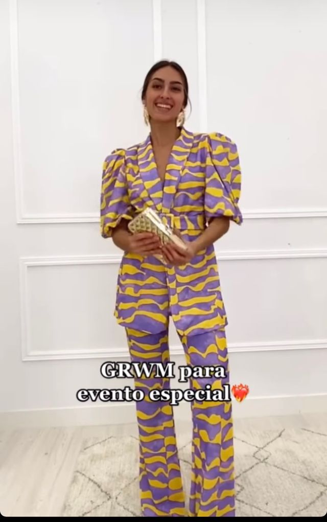 Traje de chaqueta manga abullonada