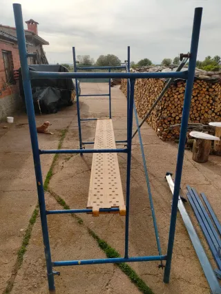 MARCO REFORZADO METÁLICO