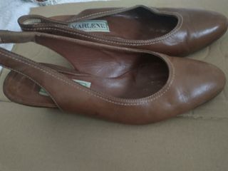 Scarpe con cinturino dietro 36 Marlene