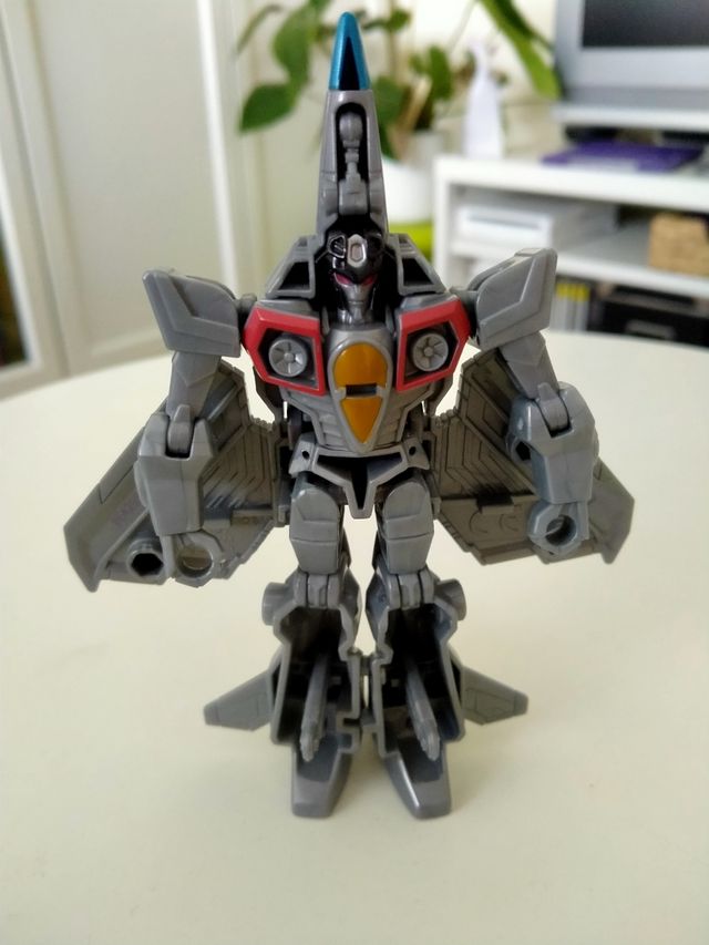 Transformer Cyberverse Starscream