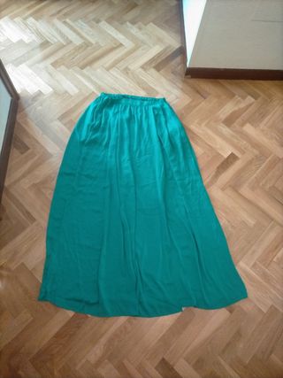 falda larga