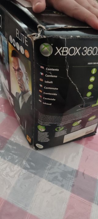 Xbox 360 Elite Negra + juegos