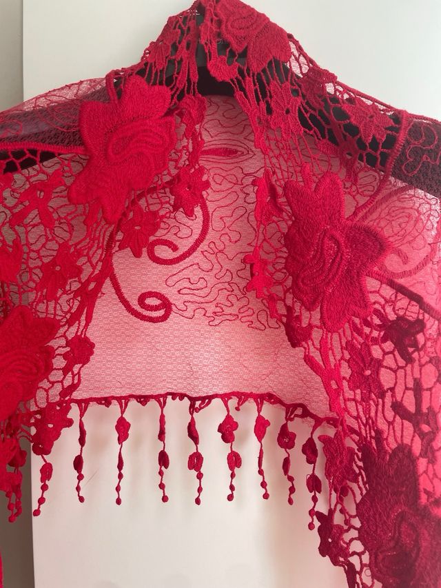 Stola foulard in pizzo rosso elegante – scialle