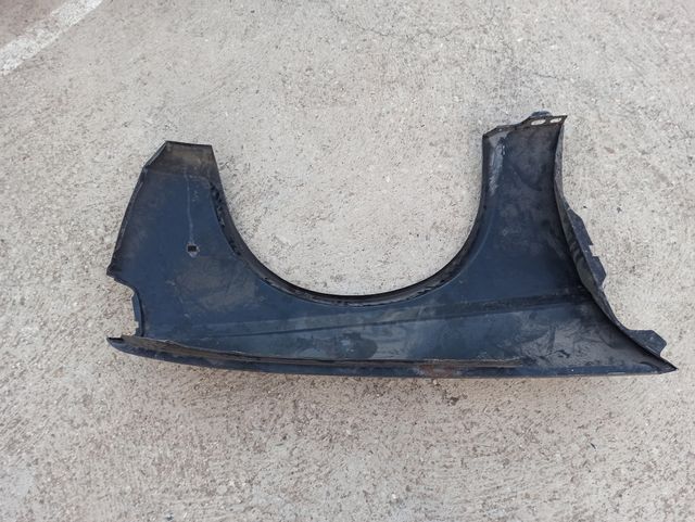 Ford Fiesta MKII-Aleta delantera izquierda