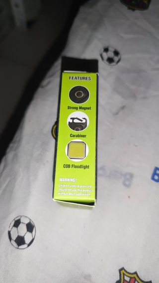 Mini llavero linterna se carga por USB y da mucha