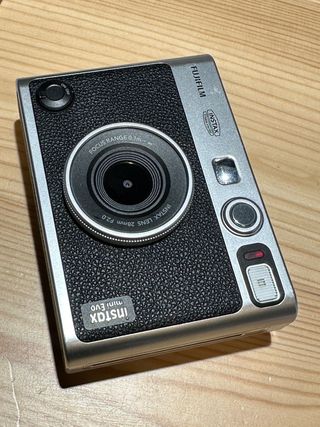 Camara FujifilmEVO INSTAX (sin abrir) Nueva