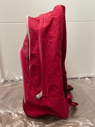MOCHILA JUVENIL MUY CAPAZ