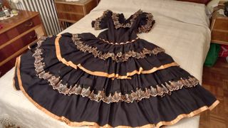 vestidos y faldas de sevillana flamenco