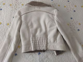 Chaqueta de antelina y borreguito