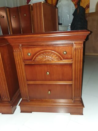 conjunto de dormitorio comoda,espejo,mesitas noche