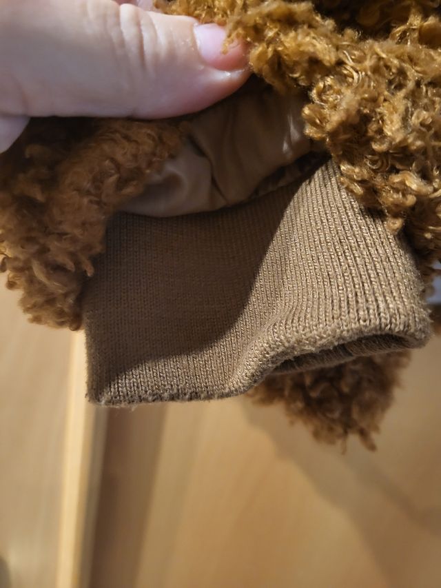 Abrigo Pelito Brotes