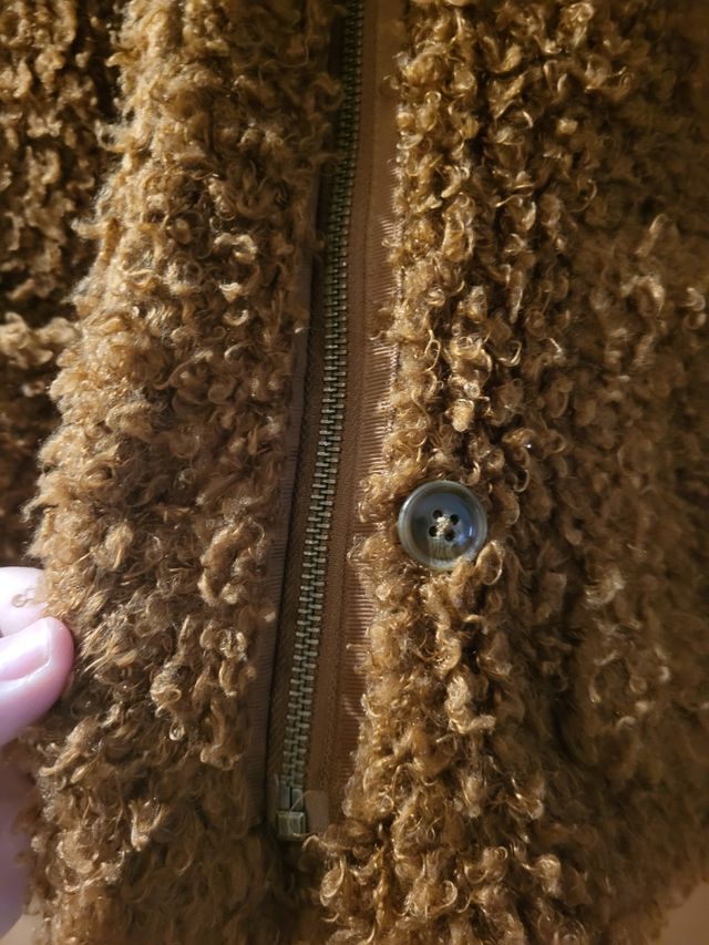 Abrigo Pelito Brotes