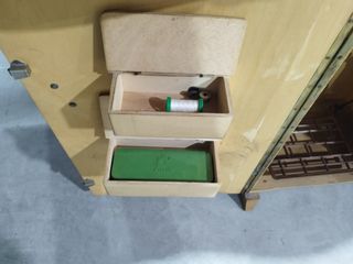 ANTIGUA MÁQUINA DE COSER ALFA CON MUEBLE