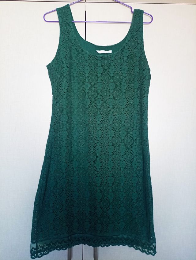 VESTIDO VERDE ENCAJE "TALLA S"