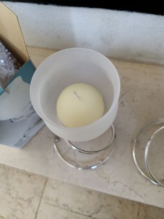 Candelabros de vela.