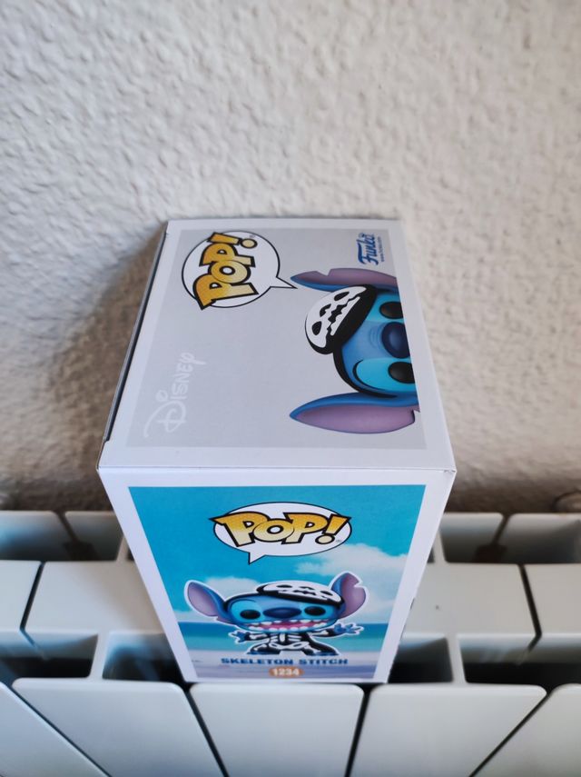 Funko pop skeleton Stitch chase
