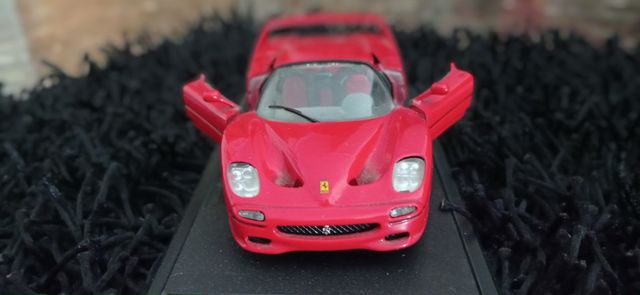 Ferrari F50 escala 1/ 24