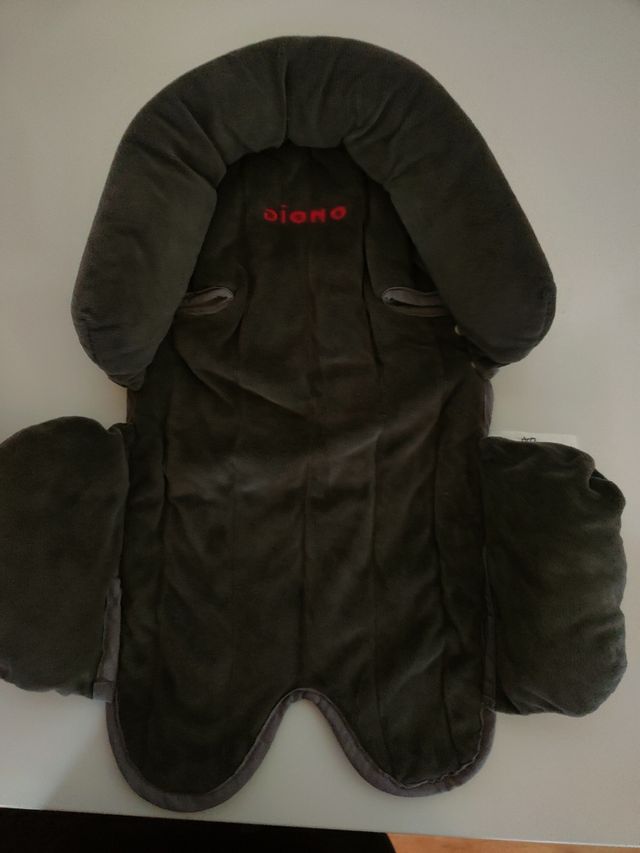 Reductor de silla Diono en perfecto estado