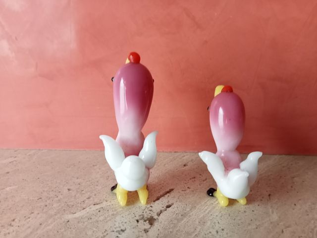 Pequeñas figuras de cristal