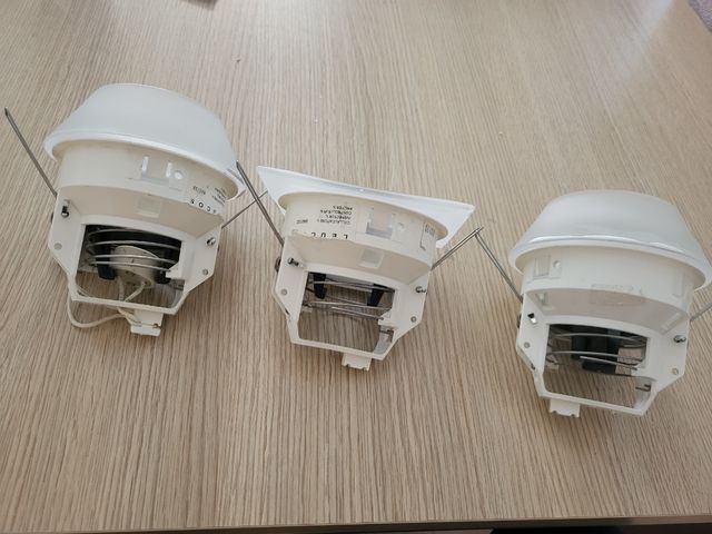 focos empotrable en cristal de diseño marca leucos