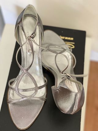 Zapatos eventos plateados