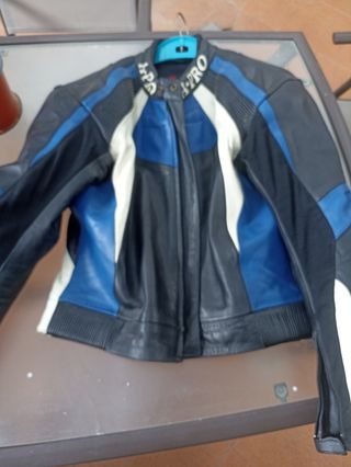 chaqueta de moto de cuero