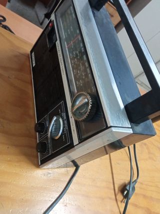 radio Sony TR- 1002.