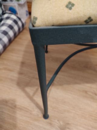 Super rebaja! Mesa de forja cristal y 4 sillas