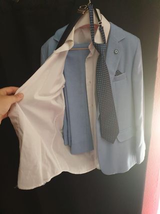 traje de comunión 