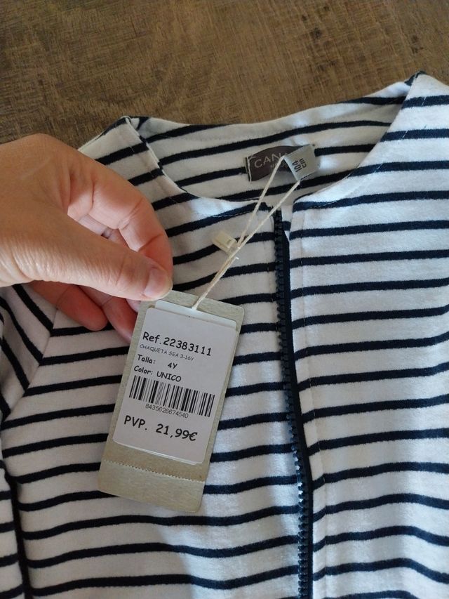 Chaqueta de algodón. Canadá House. 4 años