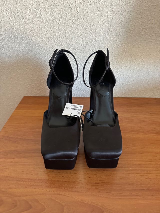 Zapatos de tacón de mujer