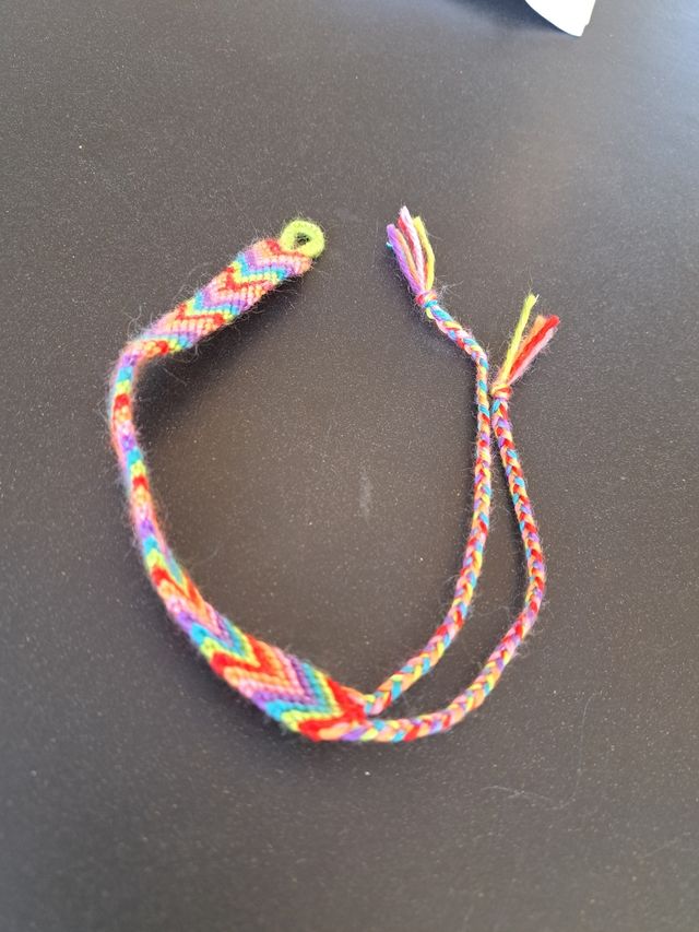 bracciale arcobaleno fatto a mano
