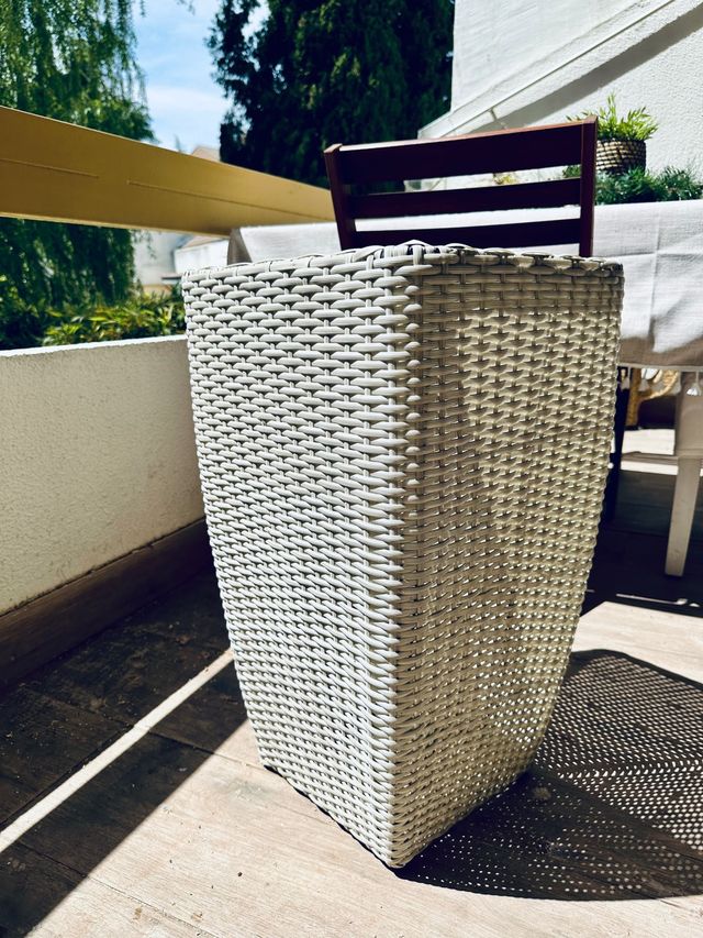 Macetero alto jardín